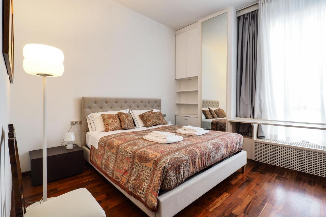 Duomo Luxury Apartment VI Μιλάνο Εξωτερικό φωτογραφία